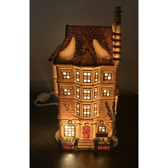 VTG Heritage Collection Light Up Dickens Village Fred's Flat w/ Box 1991 5557-3 - Picture 1 of 11